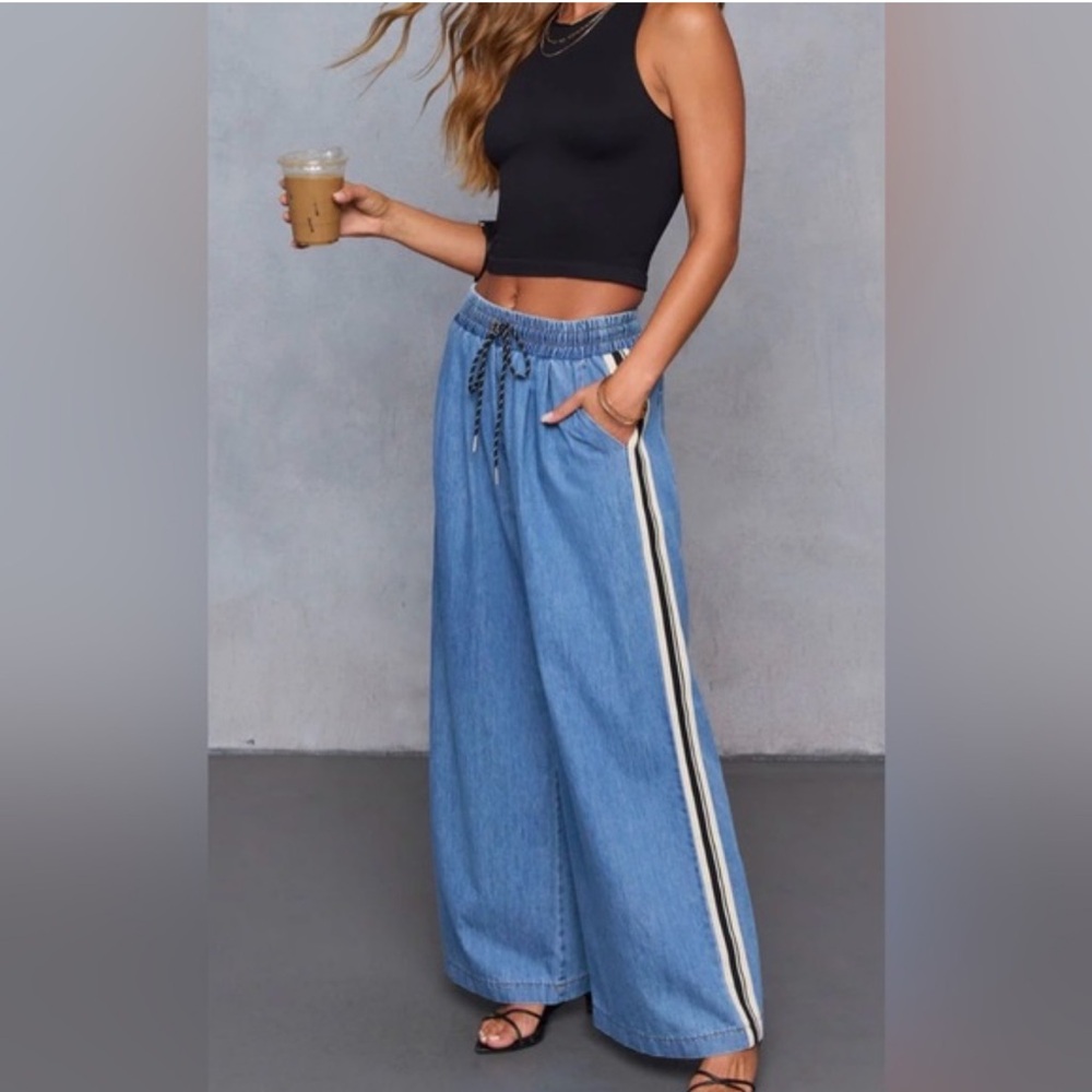 NWT FREE MARKET by Flying Tomato Wide Leg Drawstring Denim Pants w/Side Stripe L